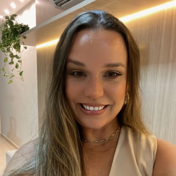 Ana Elisa
